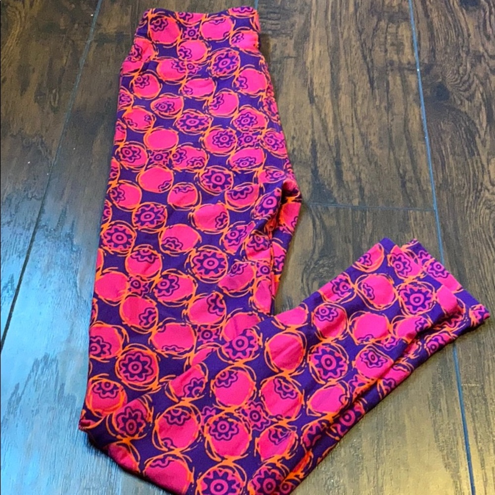 LuLaRoe One Size Leggings Brand New